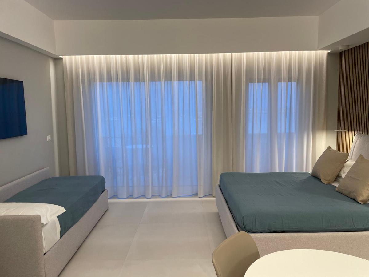 La Finestra Sul Mare Modern Apartment Giardini Naxos Exterior foto